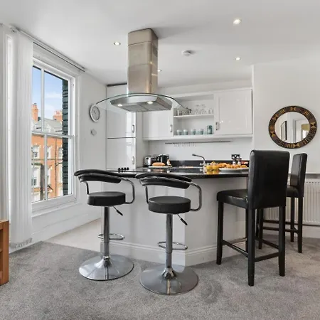 2 Bed In Oc-w026 *
