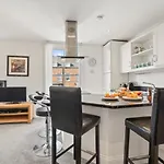 2 Bed In Oc-w026 Appartement *